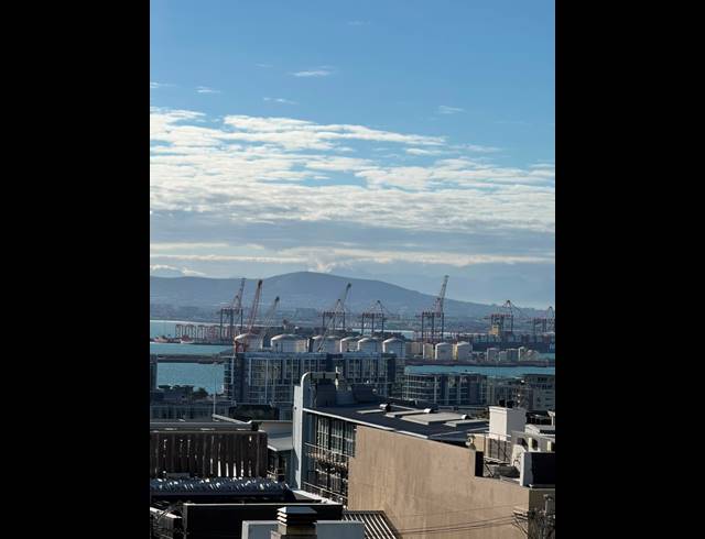 3 BEDROOM APARTMENT TO LET IN DE WATERKANT
